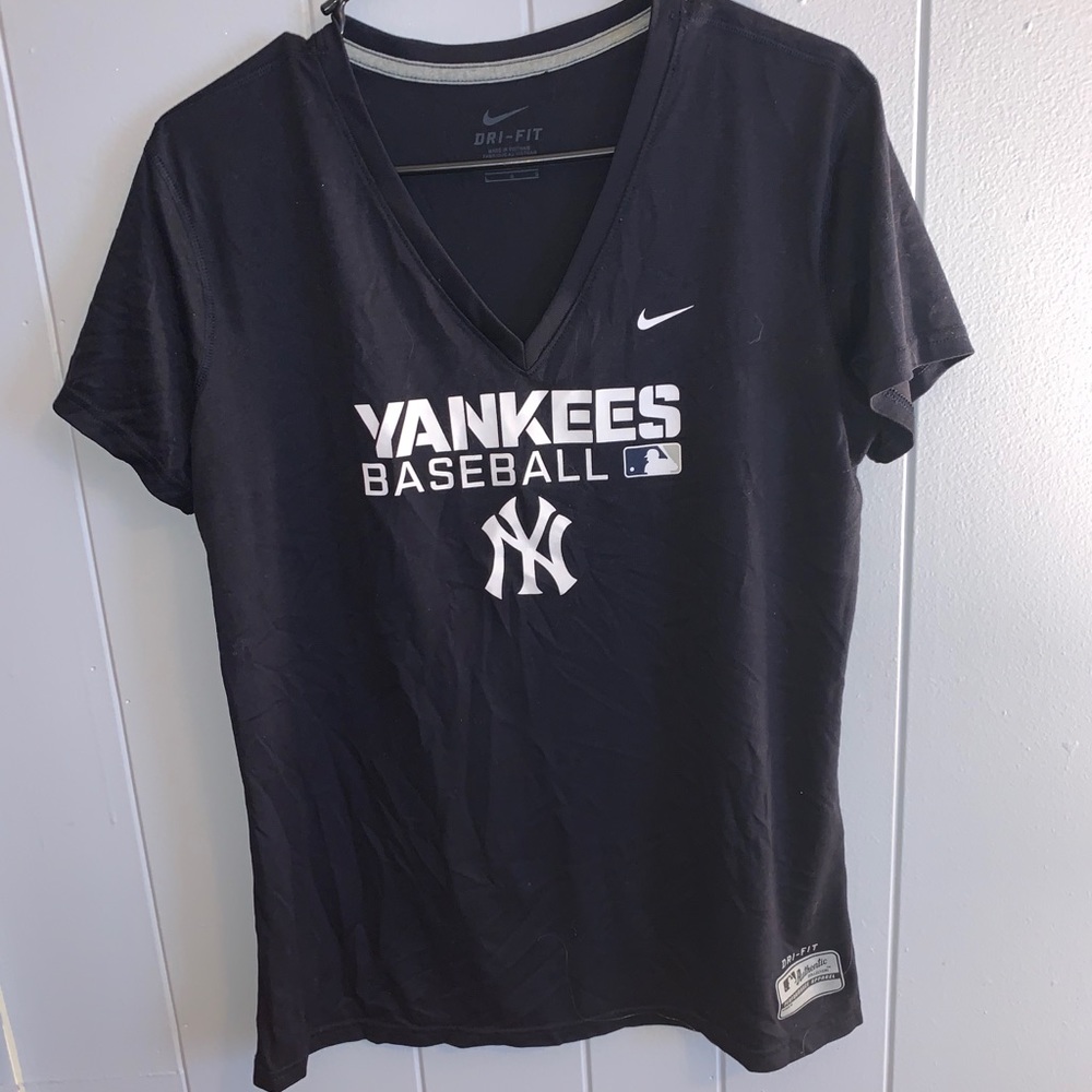 Nike Yankees t-shirt